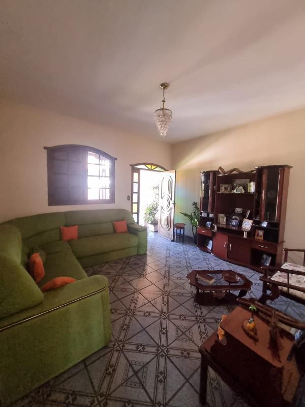 Casa, Santo Antônio, 3 Quartos, 7 Vagas, 1 Suíte