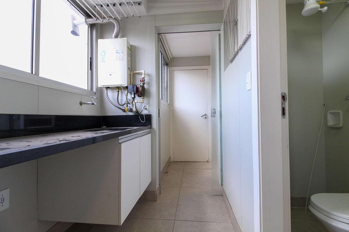 Apartamento, Lourdes, 2 Quartos, 2 Vagas, 1 Suíte