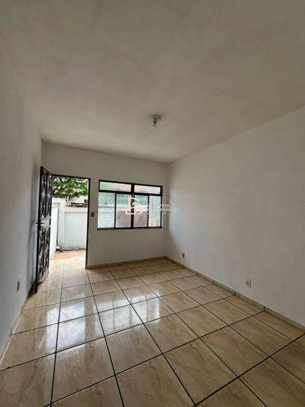 Casa, Parque Turistas, 3 Quartos, 4 Vagas, 1 Suíte