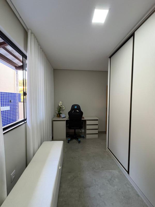 Casa, Masterville, 3 Quartos, 5 Vagas, 1 Suíte