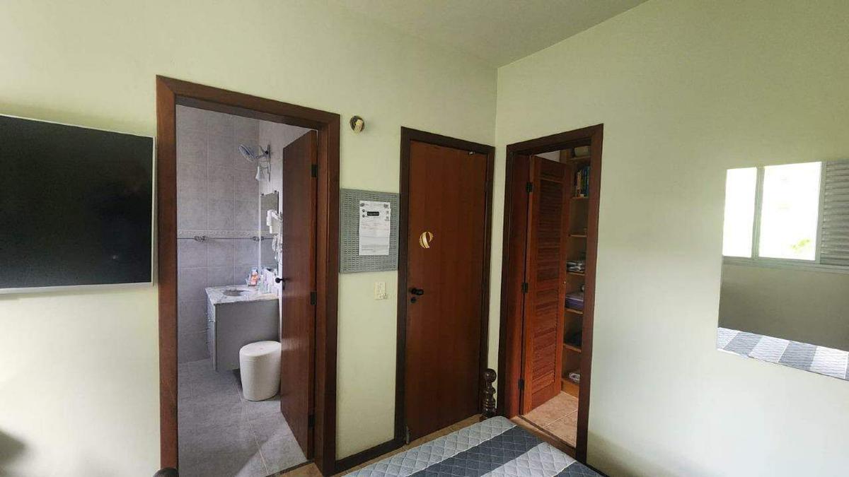 Casa, Canto das Águas, 5 Quartos, 2 Vagas, 4 Suítes