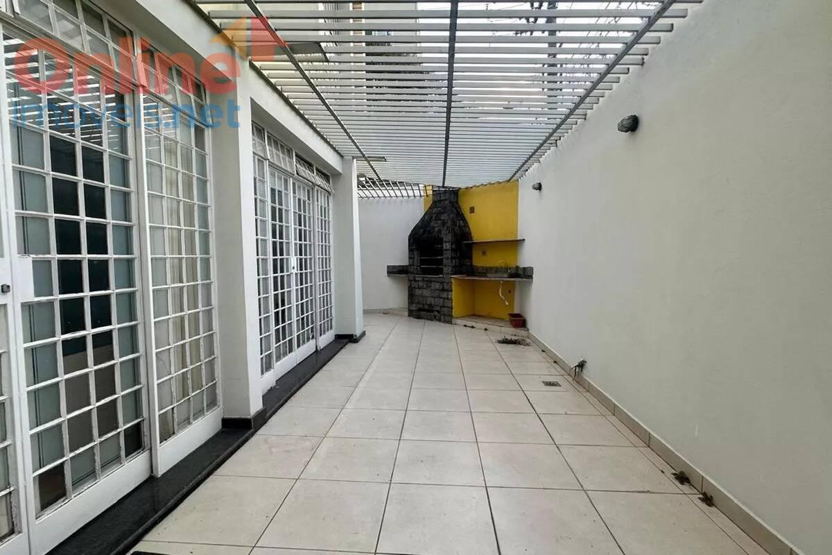 Casa, Serra, 4 Quartos, 0 Vaga, 1 Suíte