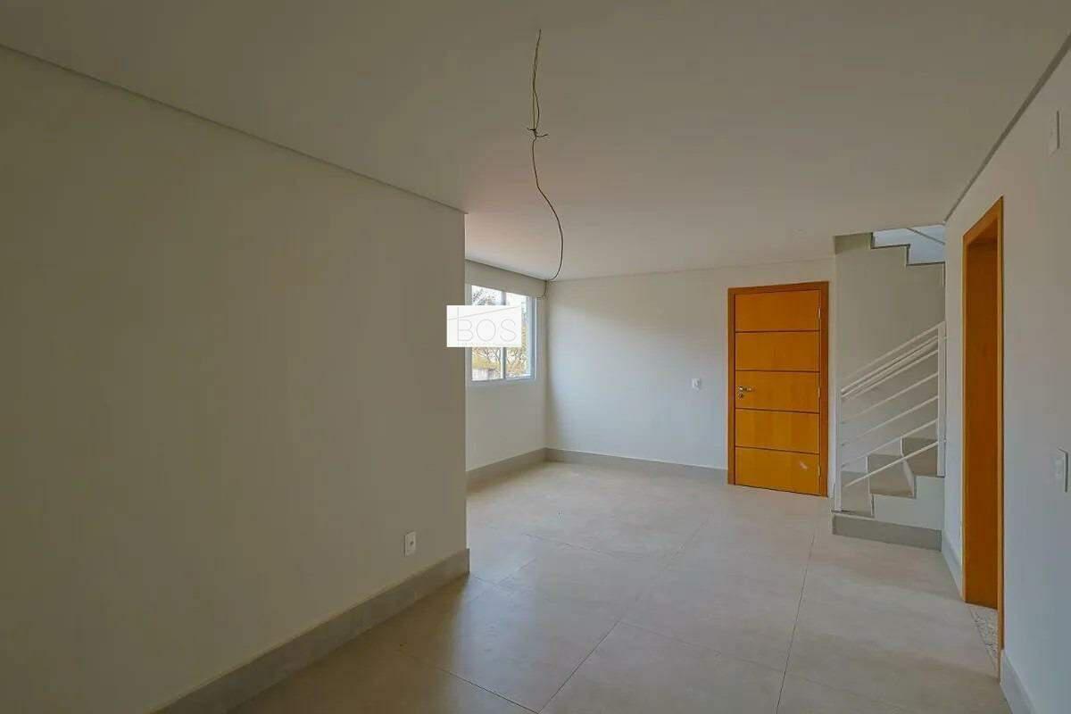 Cobertura, União, 4 Quartos, 2 Vagas, 2 Suítes