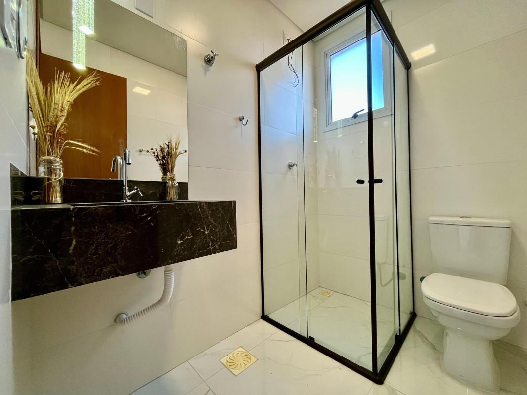 Cobertura, Cabral, 2 Quartos, 2 Vagas, 1 Suíte