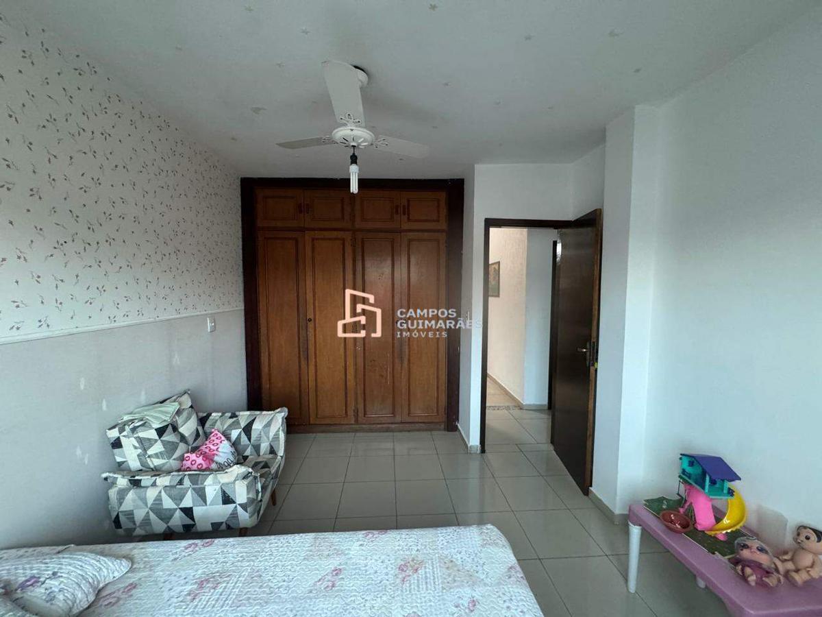 Casa Comercial, Brasil Industrial, 3 Quartos, 4 Vagas, 1 Suíte