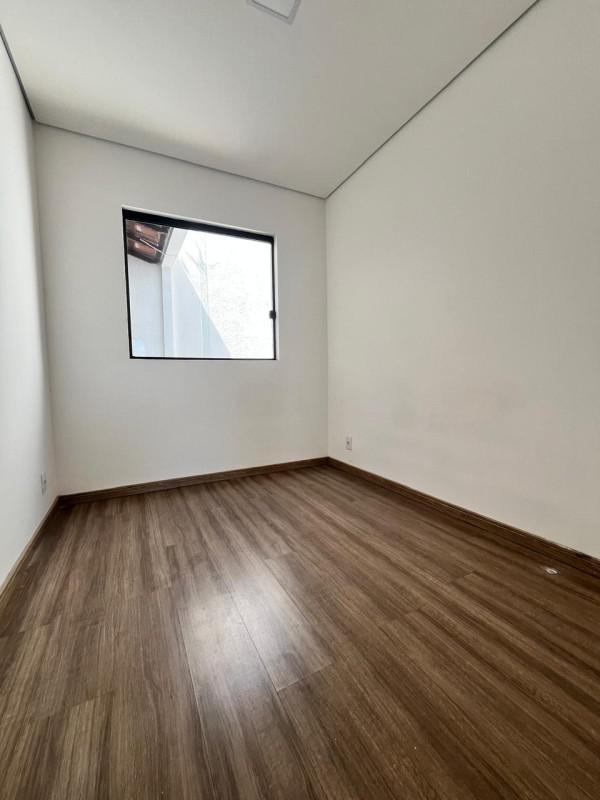 Casa, Masterville, 3 Quartos, 2 Vagas