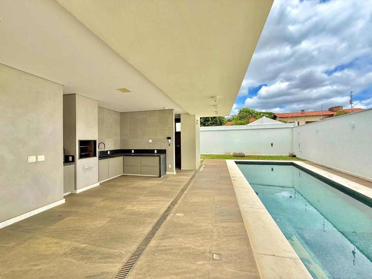 Casa, São Luiz (pampulha), 3 Quartos, 10 Vagas, 3 Suítes