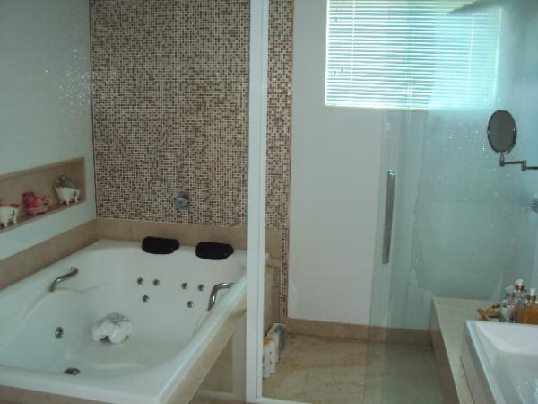 Casa em Condomínio, Ville Des Lacs, 4 Quartos, 6 Vagas, 1 Suíte