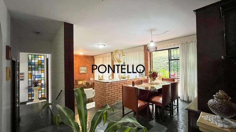 Casa, Comiteco, 4 Quartos, 3 Vagas, 2 Suítes