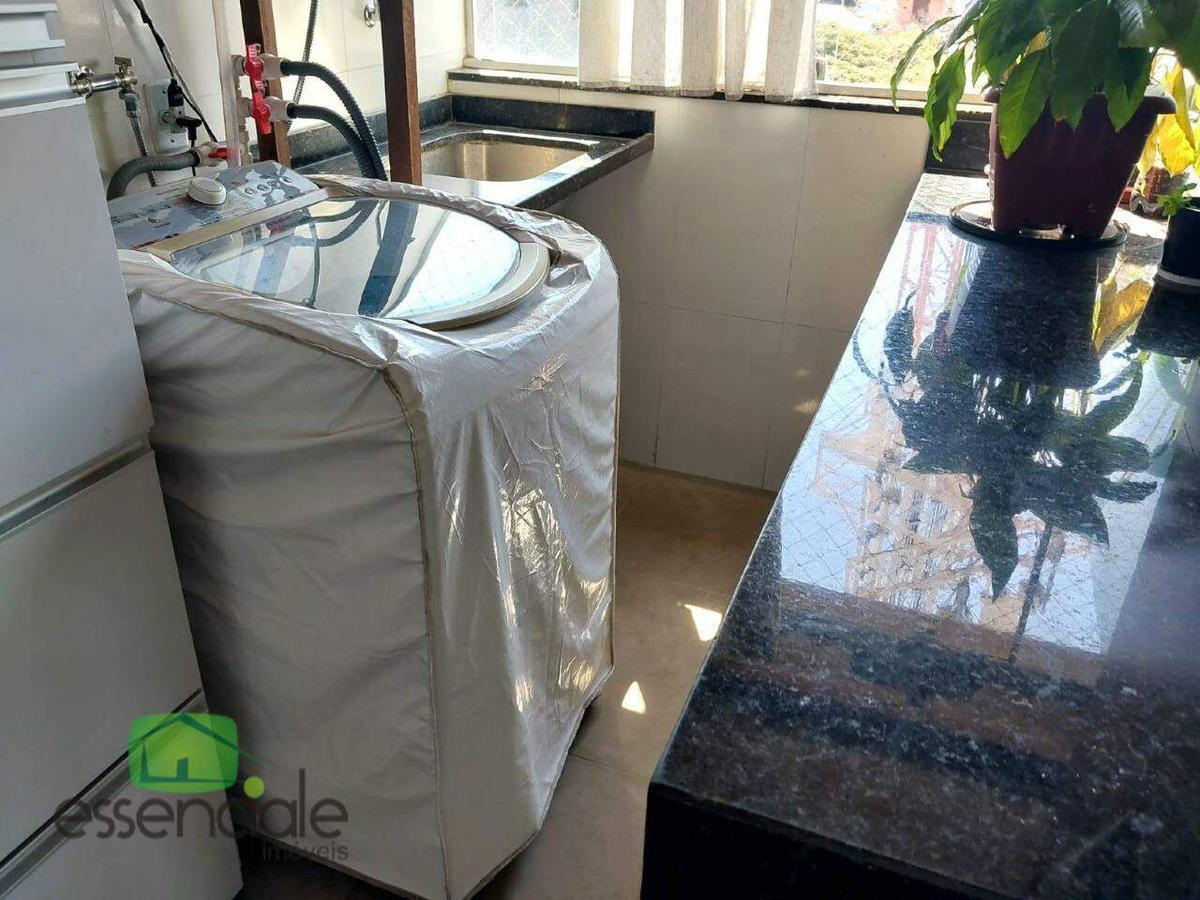 Cobertura, Santa Cruz Industrial, 4 Quartos, 2 Vagas