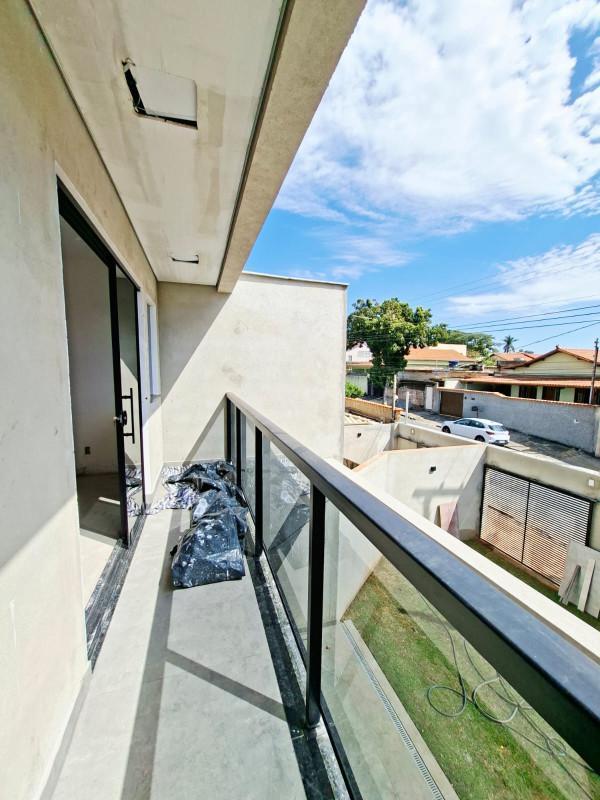 Casa, Cardoso (barreiro), 3 Quartos, 2 Vagas, 1 Suíte