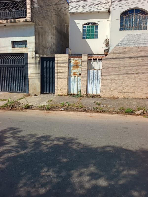 Casa, Vila Militar, 3 Quartos, 2 Vagas, 1 Suíte