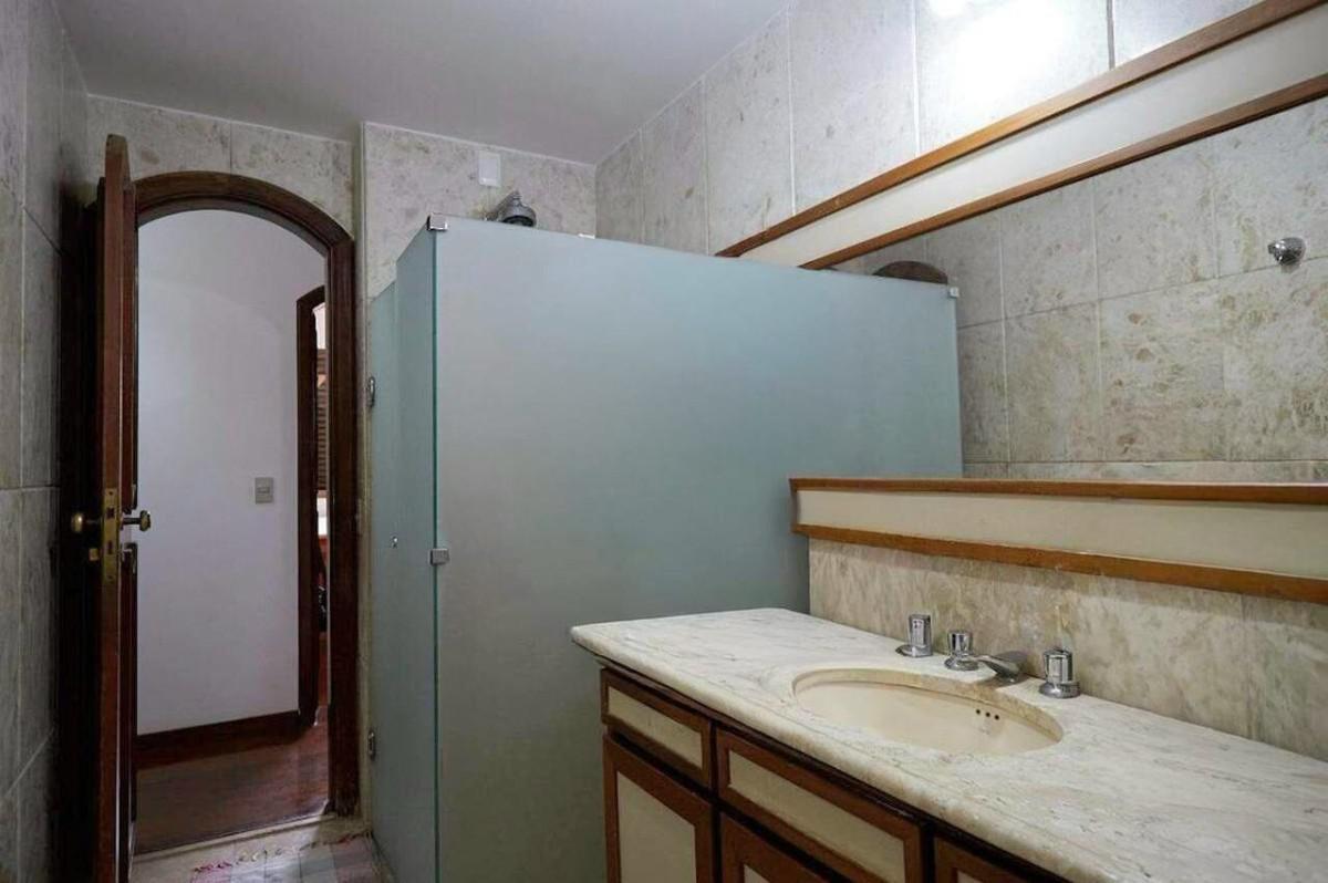 Apartamento, Funcionários, 4 Quartos, 3 Vagas, 2 Suítes