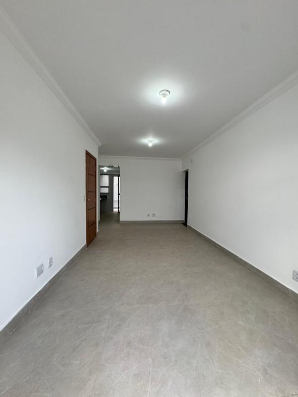 Apartamento, Sagrada Família, 3 Quartos, 2 Vagas, 1 Suíte