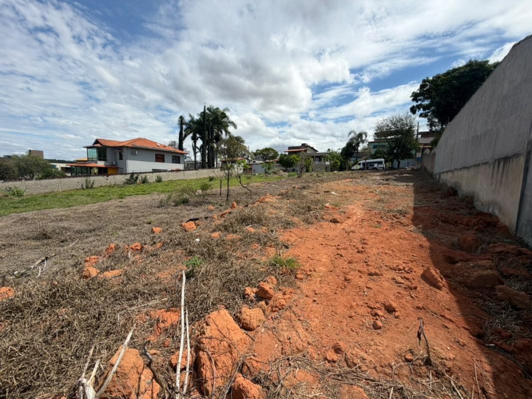 Lote, Braúnas, 0 Quarto, 0 Vaga