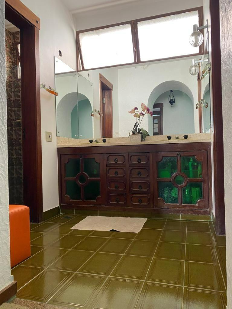 Casa, São José, 4 Quartos, 3 Vagas, 2 Suítes