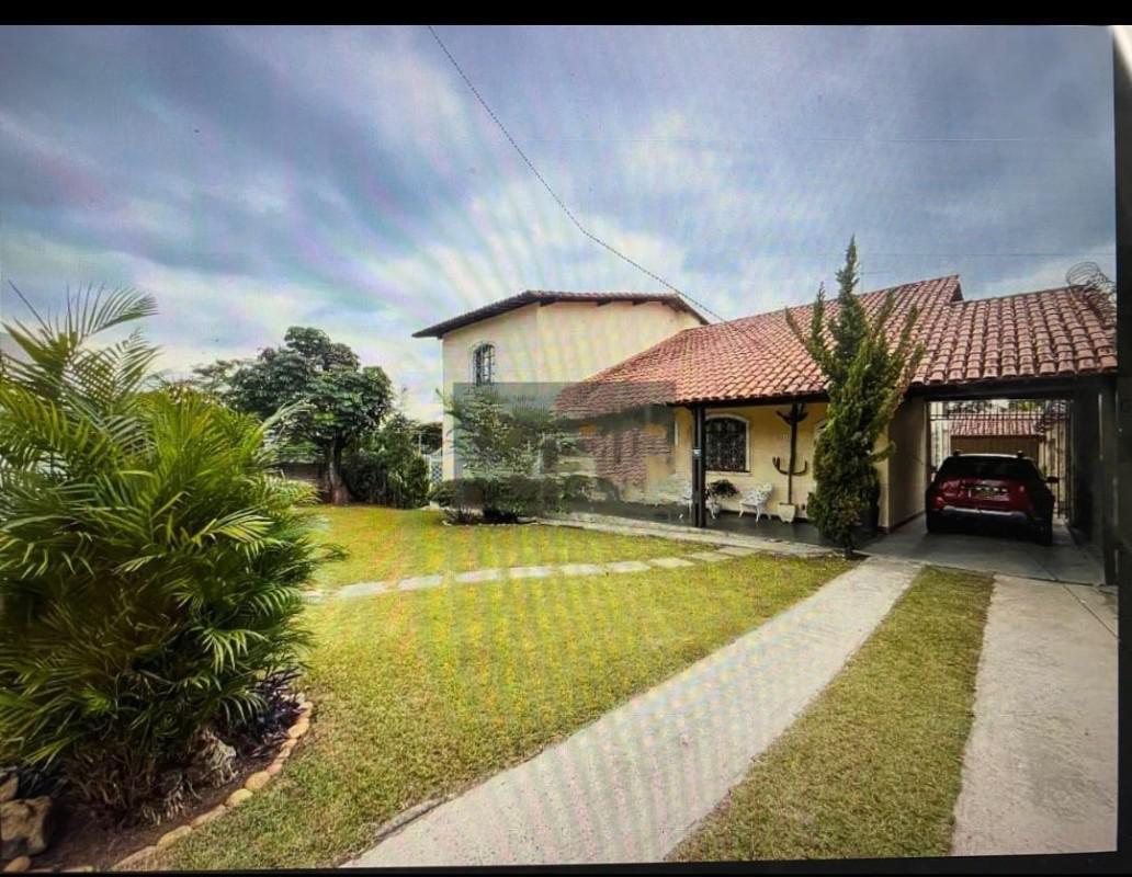 Casa, Itapoã, 4 Quartos, 10 Vagas, 2 Suítes