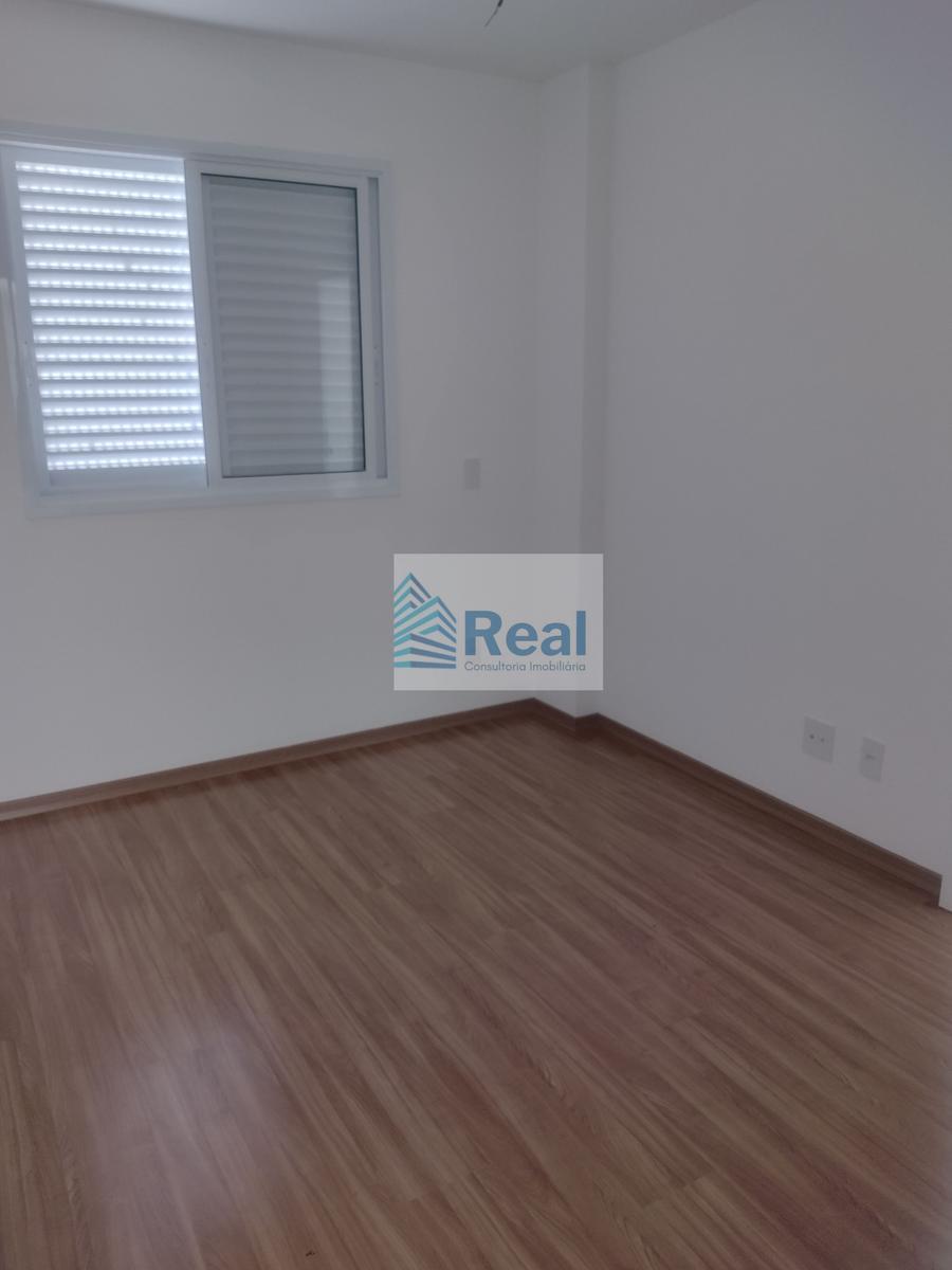 Apartamento, Santa Efigênia, 2 Quartos, 2 Vagas, 1 Suíte