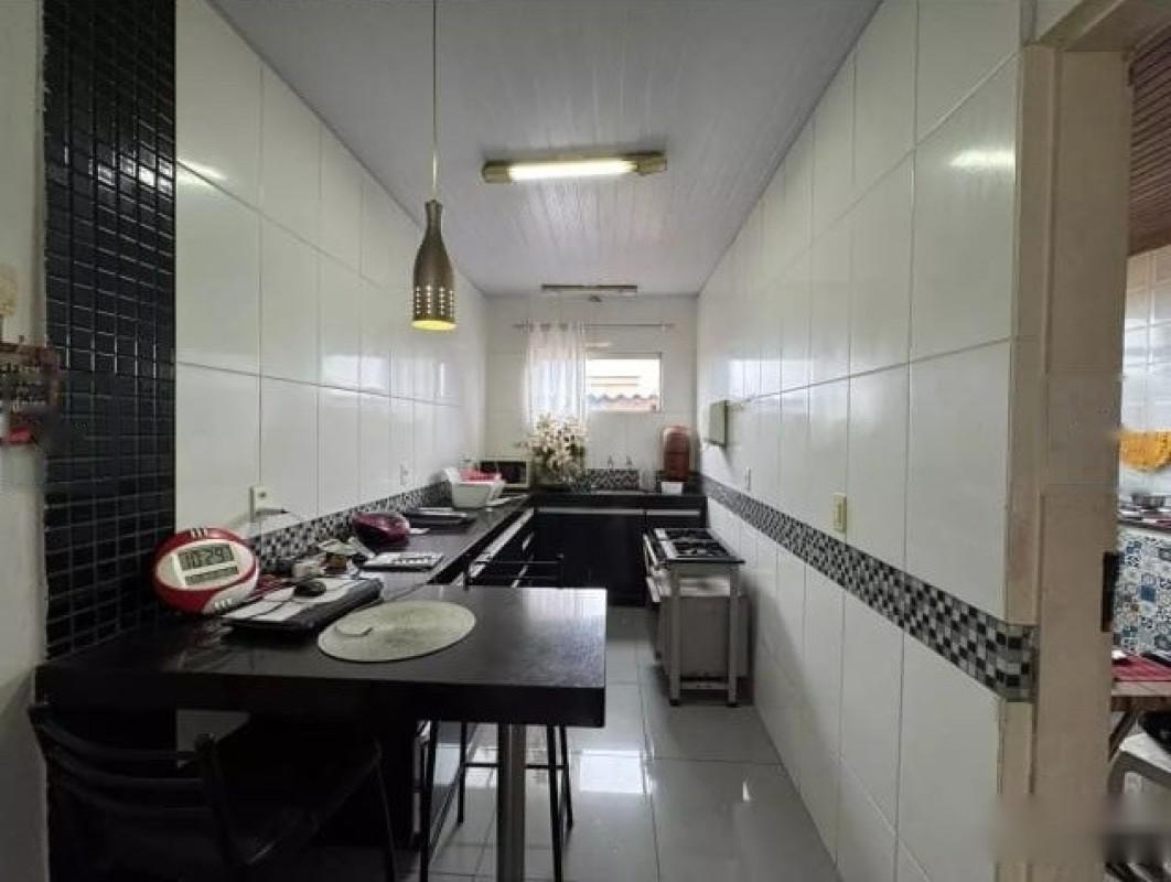 Casa, Estrela do Oriente, 5 Quartos, 1 Vaga, 1 Suíte