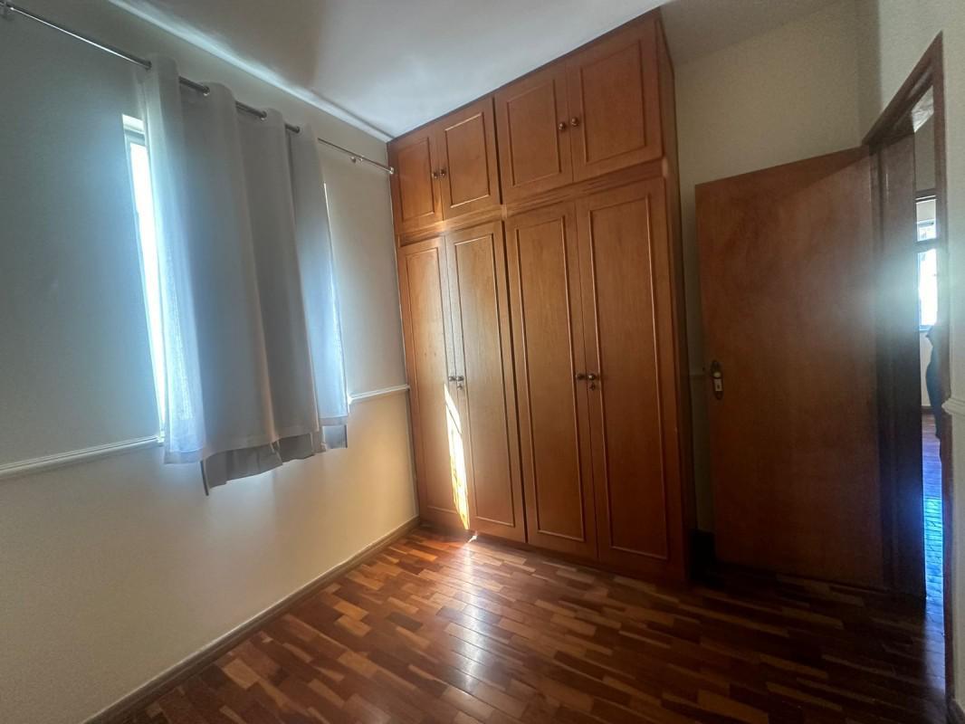 Apartamento, Sagrada Família, 3 Quartos, 2 Vagas, 1 Suíte