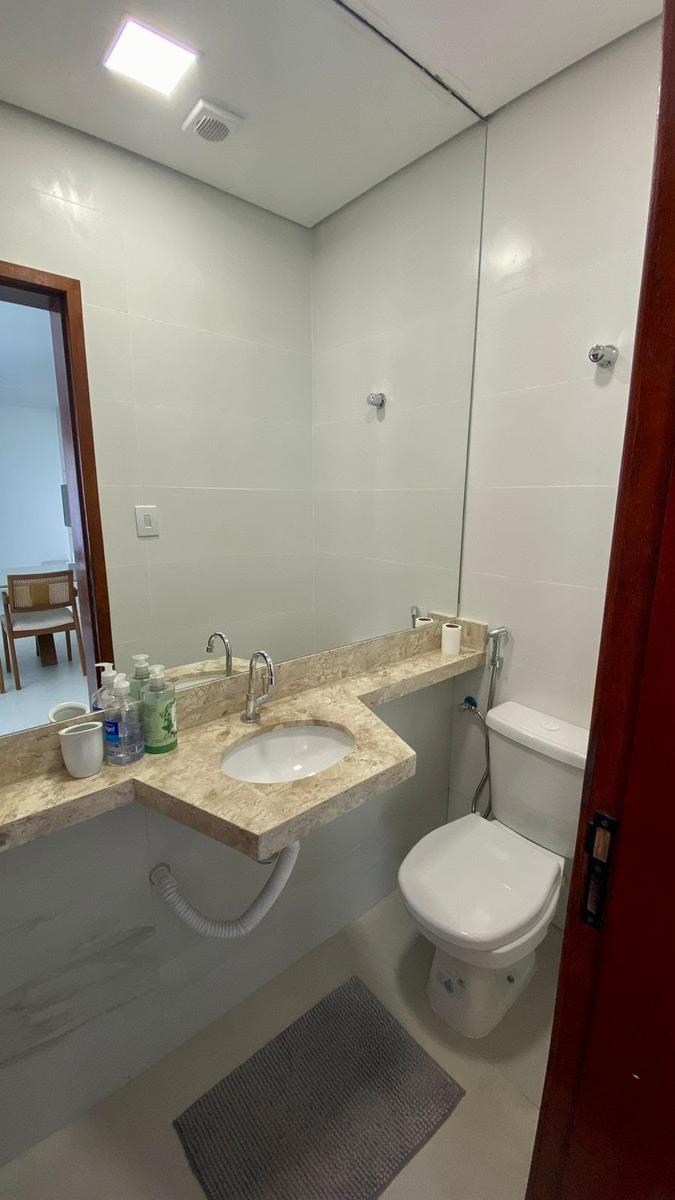 Casa, Bom Retiro, 4 Quartos, 2 Vagas, 1 Suíte