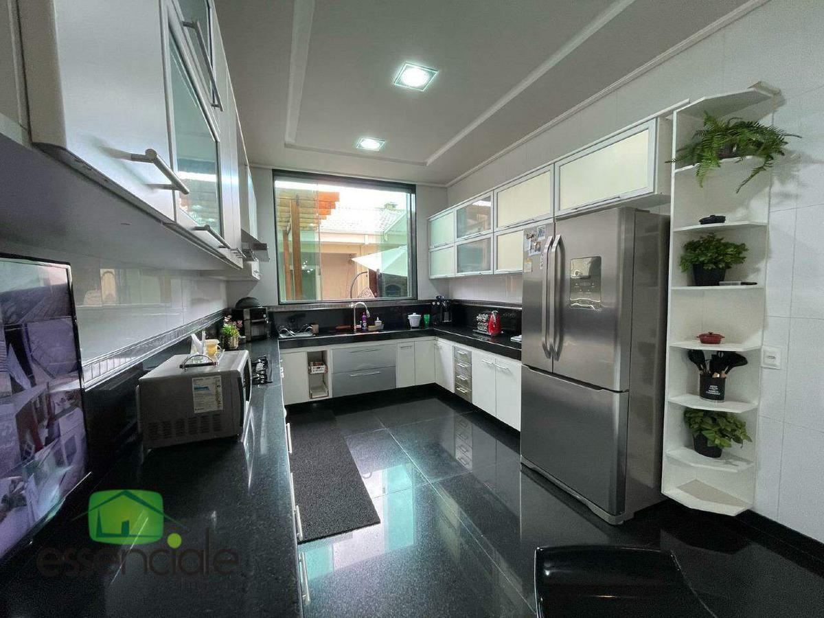 Casa, Jardim Riacho das Pedras, 4 Quartos, 5 Vagas, 1 Suíte