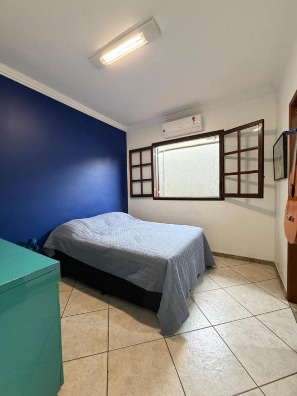 Casa, Caiçaras, 4 Quartos, 6 Vagas, 2 Suítes