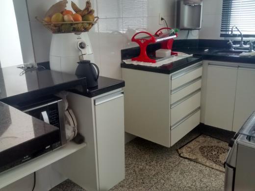 Apartamento, Planalto, 3 Quartos, 3 Vagas, 1 Suíte