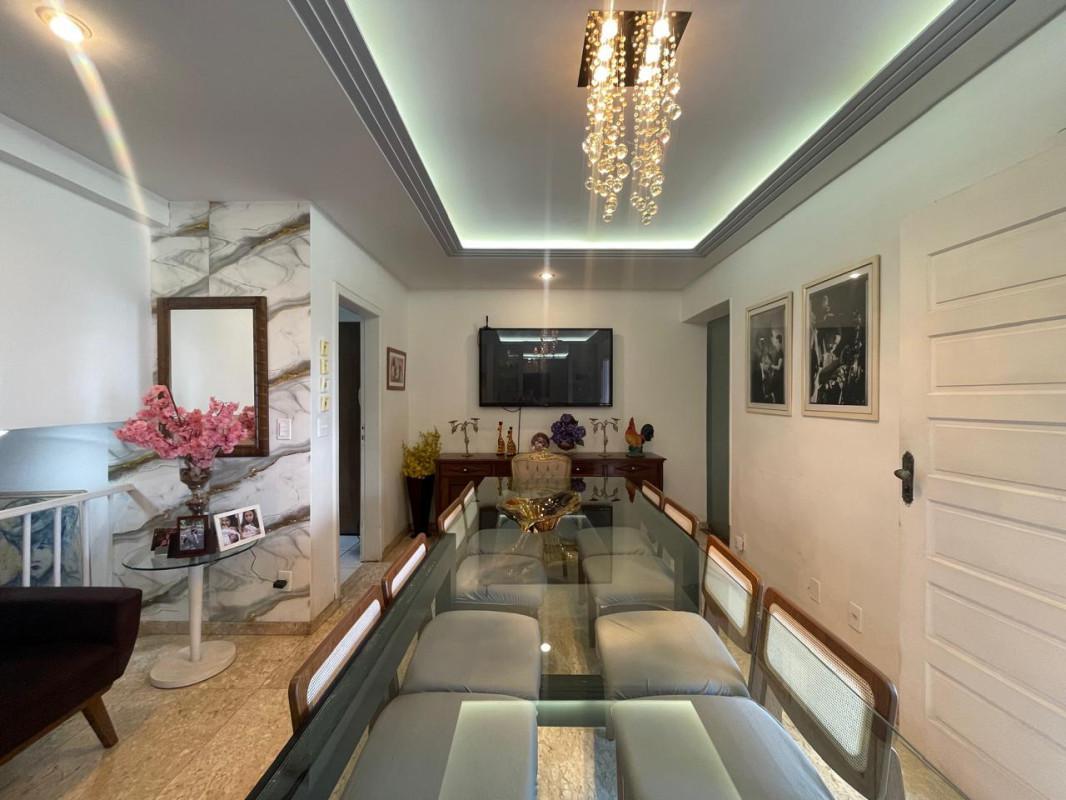 Casa, Santa Lúcia, 5 Quartos, 4 Vagas, 1 Suíte