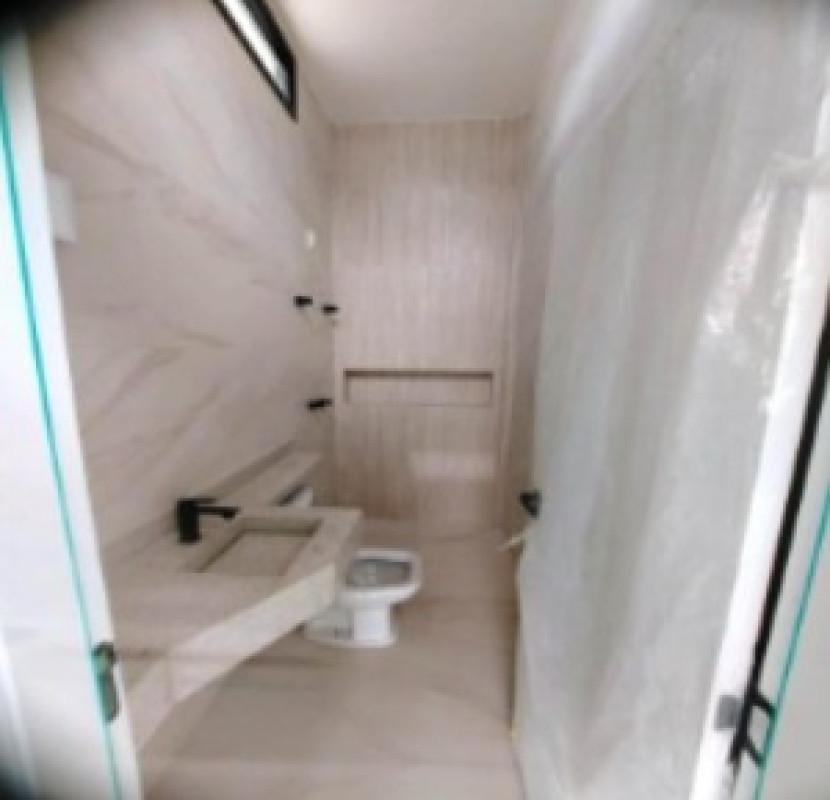 Casa, Planalto, 3 Quartos, 1 Vaga, 1 Suíte