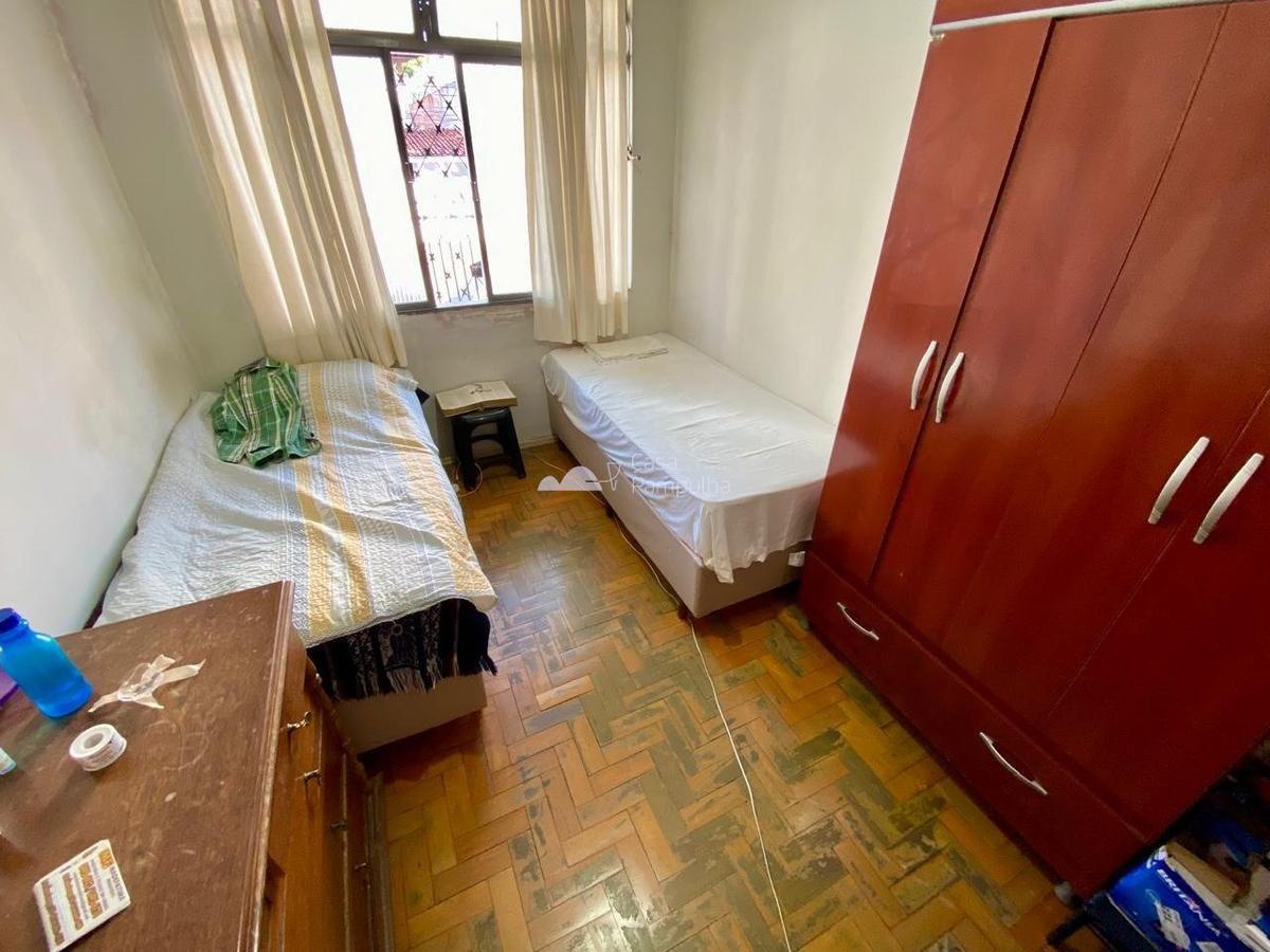Casa, Santa Branca, 3 Quartos, 2 Vagas, 1 Suíte