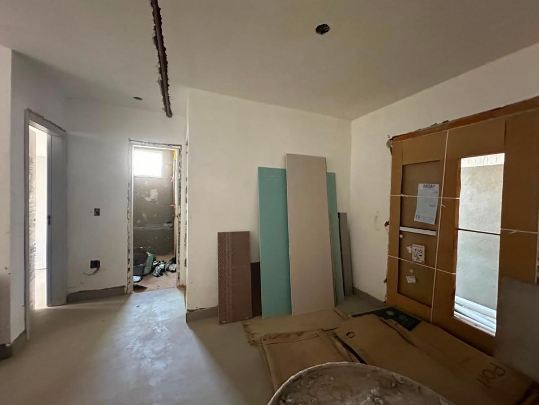 Apartamento, Miramar (barreiro), 2 Quartos, 1 Vaga