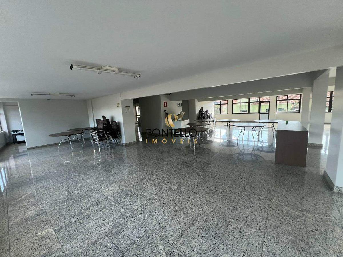 Cobertura, Centro, 4 Quartos, 2 Vagas, 1 Suíte