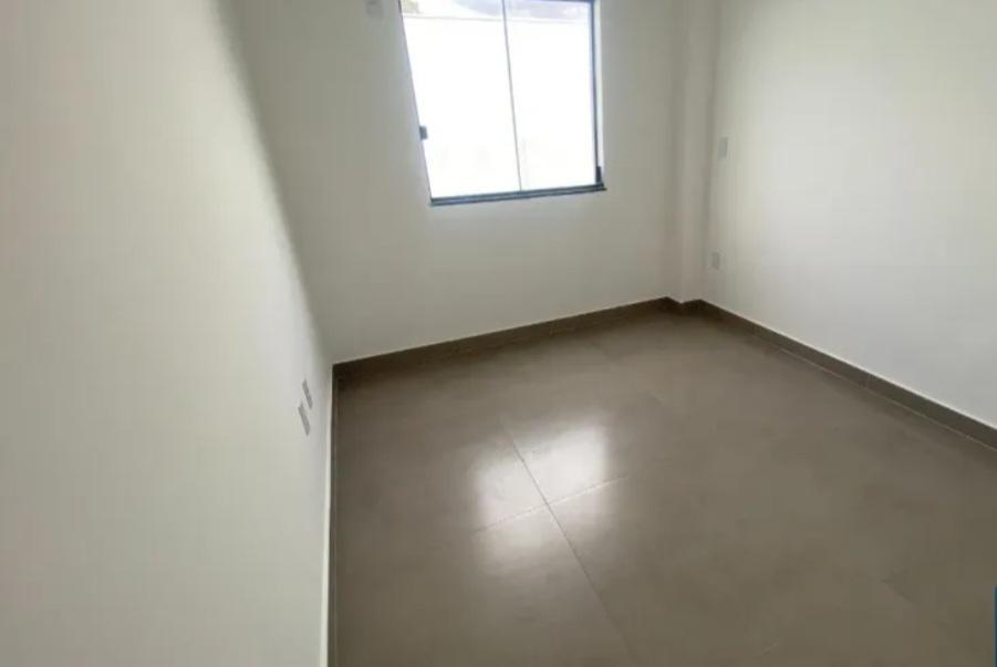 Casa, Rio Branco, 2 Quartos, 1 Vaga, 2 Suítes
