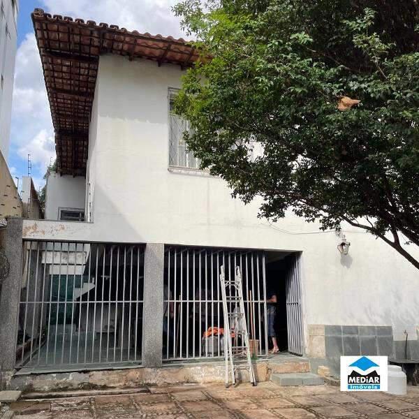 Casa, Cidade Nova, 4 Quartos, 2 Vagas, 1 Suíte