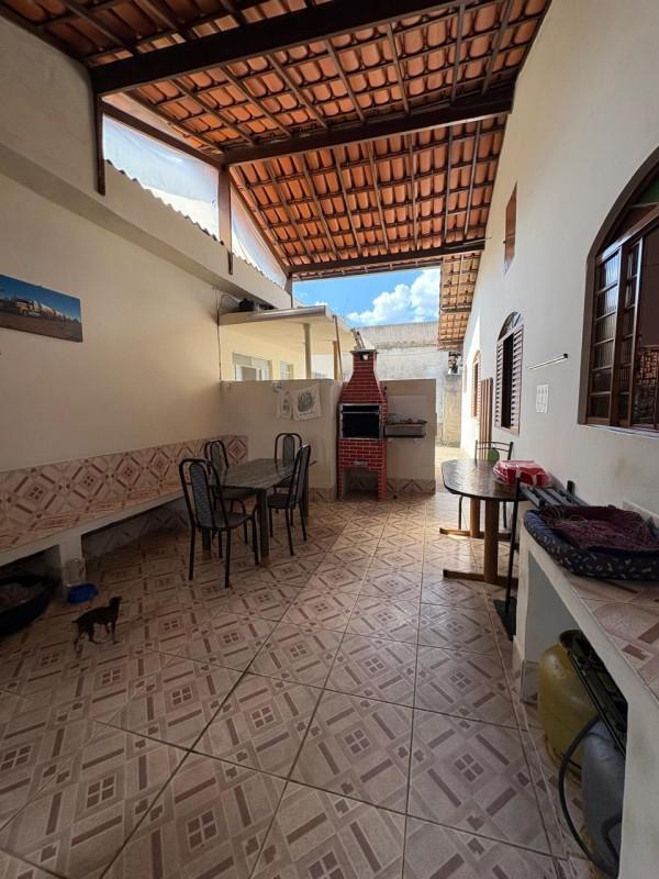 Casa, Tirol, 3 Quartos, 3 Vagas, 1 Suíte