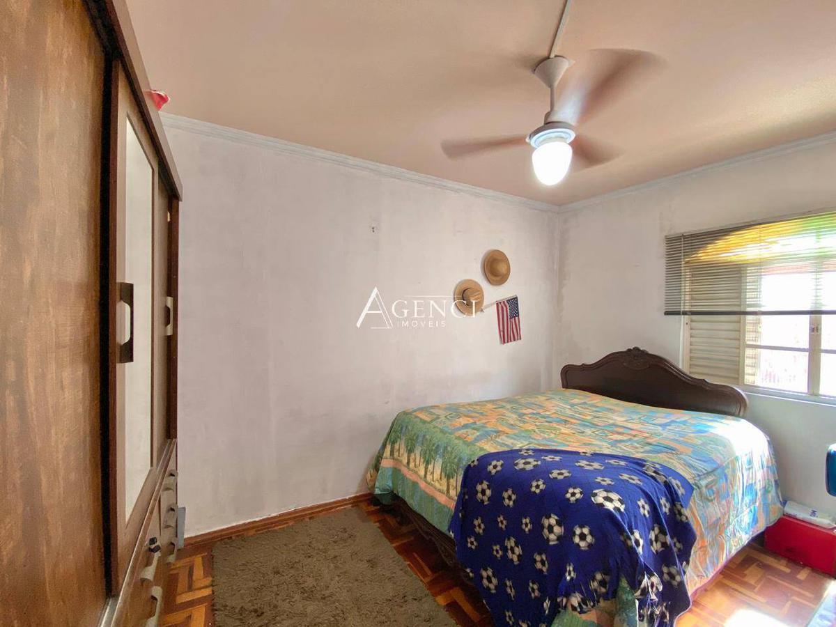 Casa, Santa Maria, 6 Quartos, 0 Vaga, 0 Suíte
