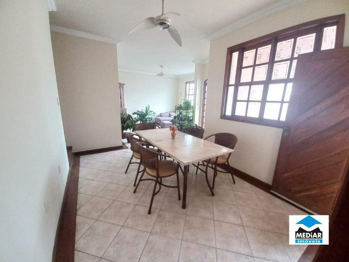 Casa, Jardim Atlântico, 4 Quartos, 2 Vagas, 1 Suíte