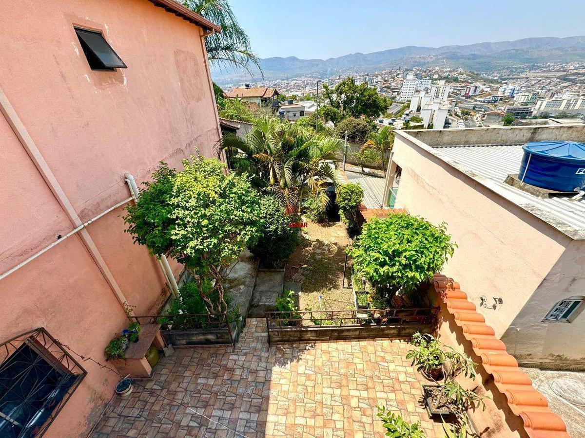 Casa, Diamante, 5 Quartos, 5 Vagas