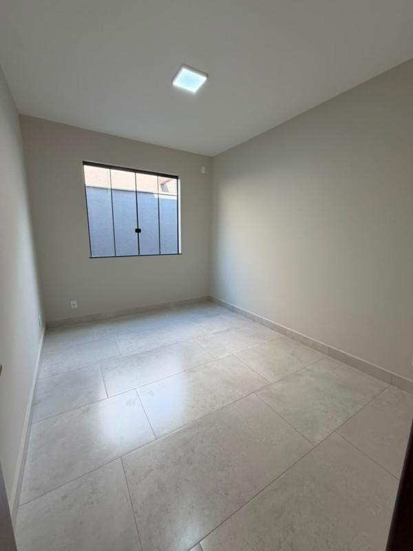 Casa, Camelos, 3 Quartos, 2 Vagas, 1 Suíte