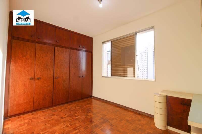 Apartamento, Funcionários, 4 Quartos, 2 Vagas, 1 Suíte