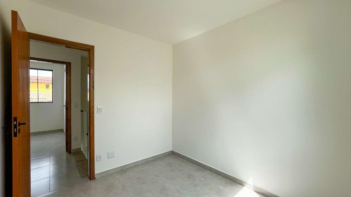 Casa, Candelária, 3 Quartos, 0 Vaga, 1 Suíte