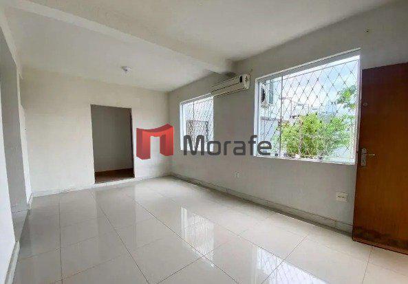 Galpão, São José, 0 Quarto, 4 Vagas