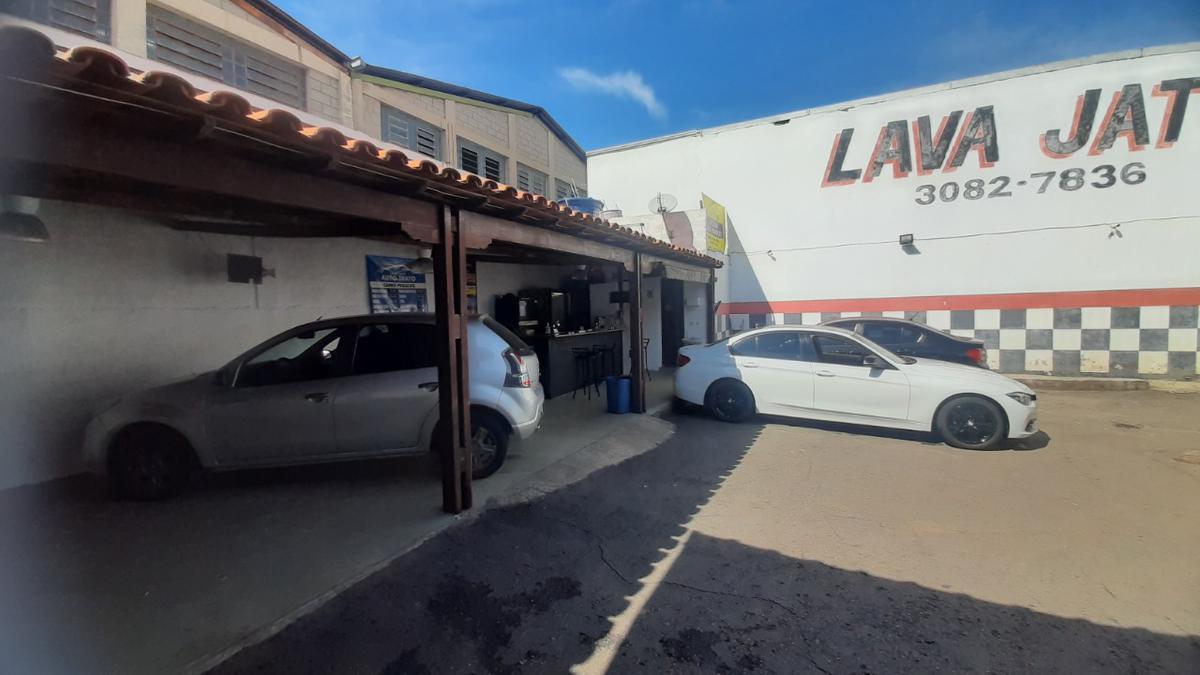 Prédio, Castelo, 0 Quarto, 15 Vagas