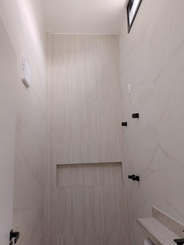 Casa, Planalto, 3 Quartos, 1 Vaga, 2 Suítes