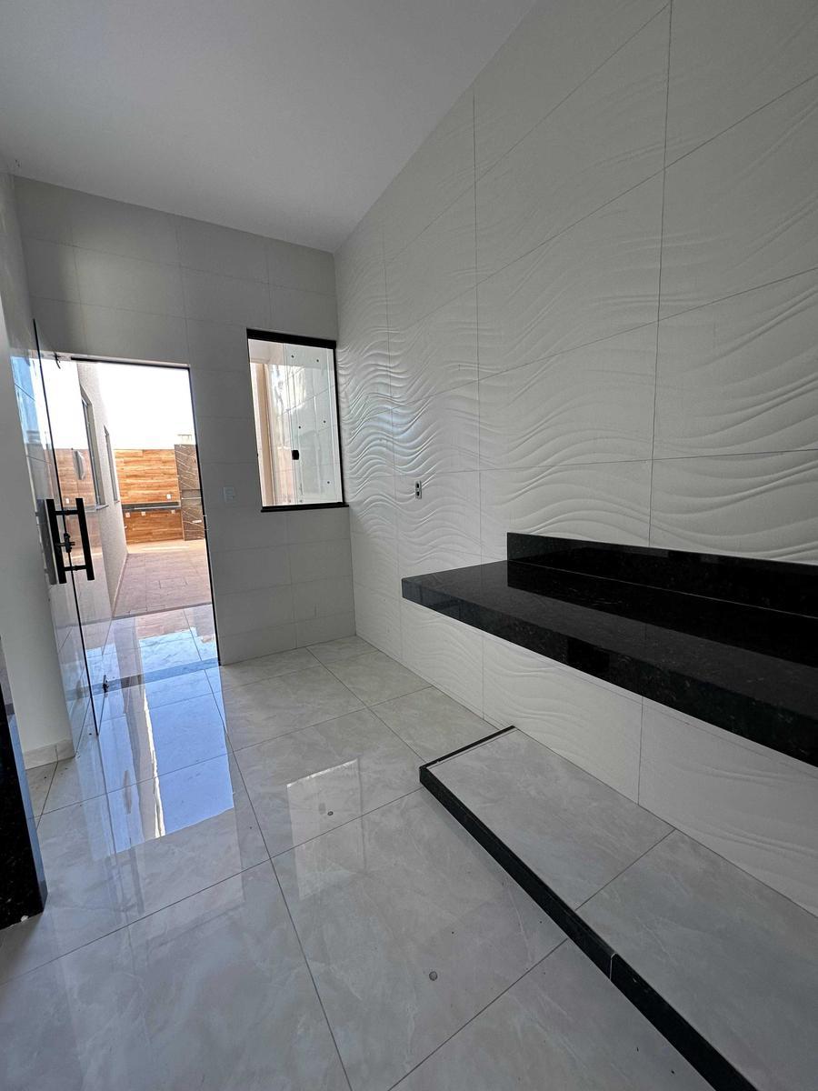 Casa, Parque Xangri-lá, 2 Quartos, 2 Vagas, 1 Suíte