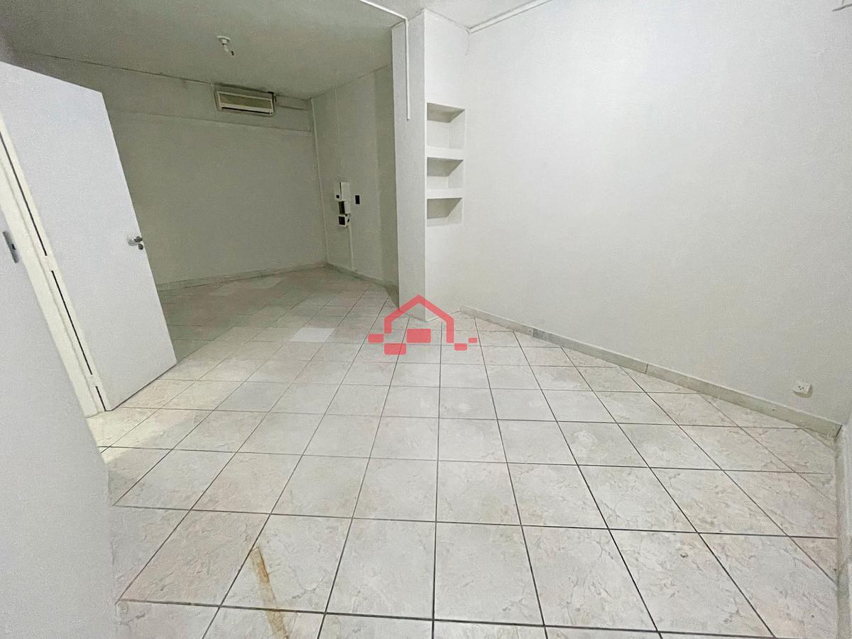 Sala, Barro Preto, 0 Quarto, 0 Vaga