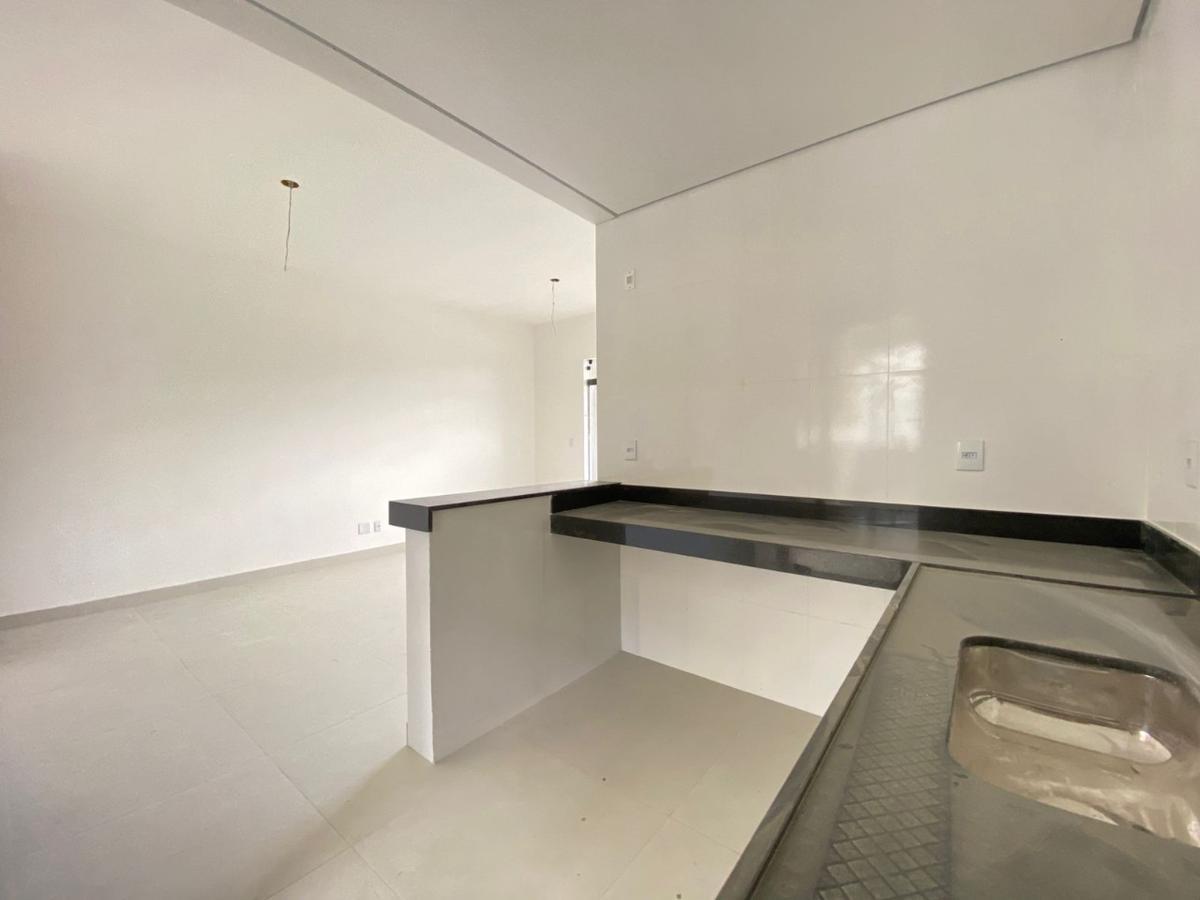Casa, Vale das Orquídeas, 3 Quartos, 2 Vagas, 1 Suíte