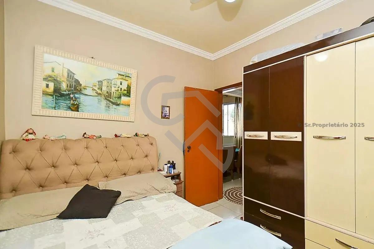 Apartamento, Sagrada Família, 2 Quartos, 1 Vaga, 1 Suíte