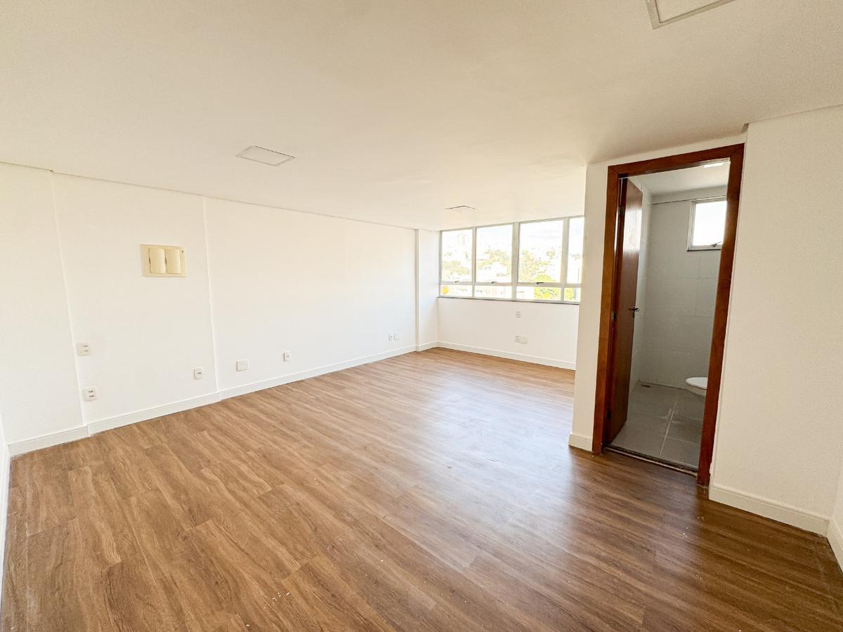 Sala, Ouro Preto, 0 Quarto, 1 Vaga